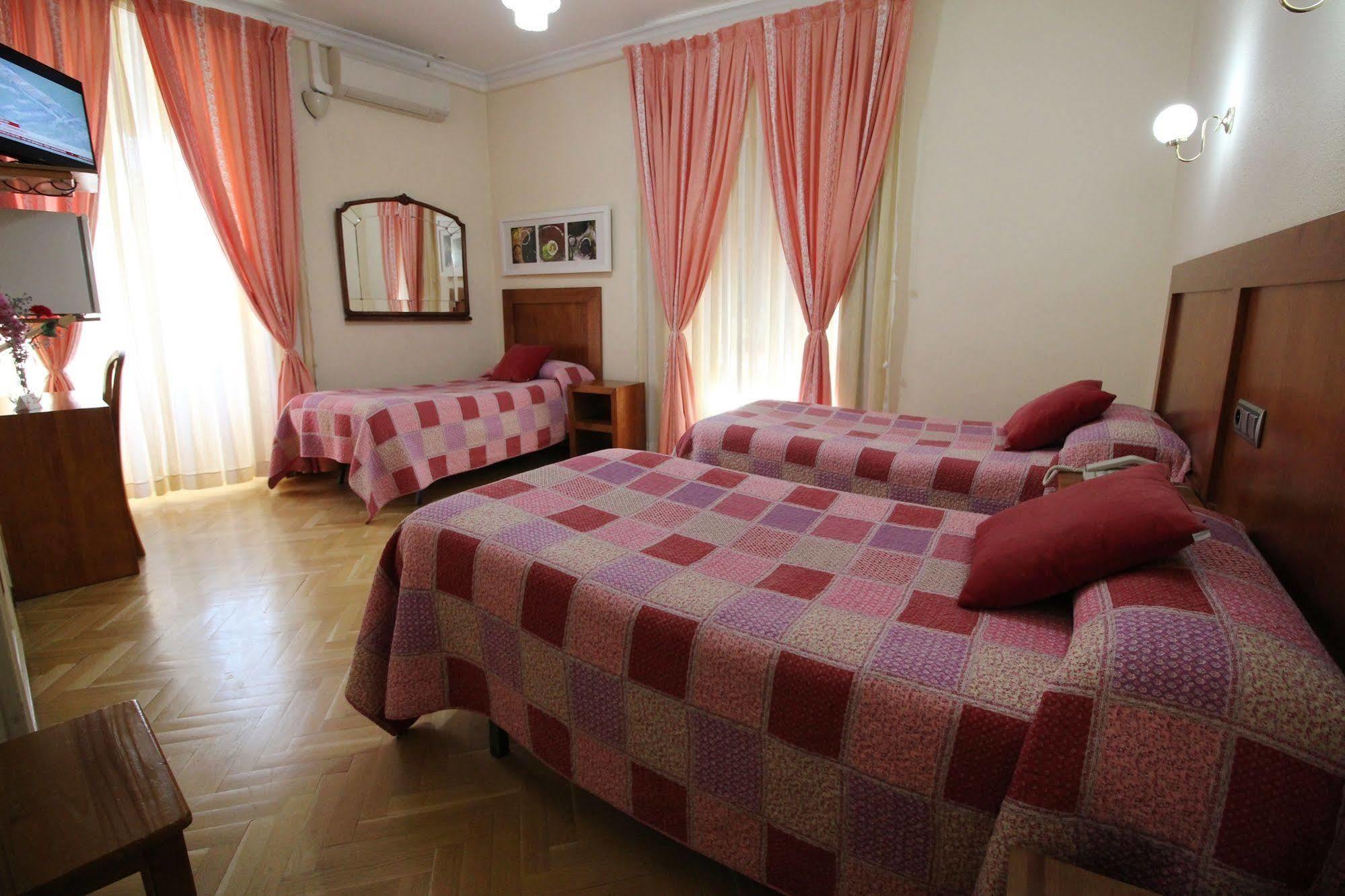 Maison d'hôtes Greco Gran Via 2*